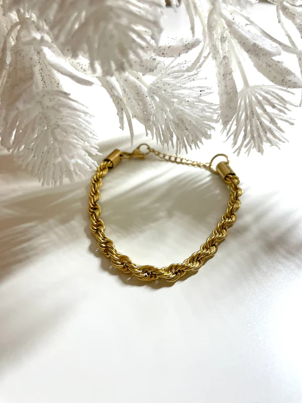 Samara Twisted Rope Chain Bracelet