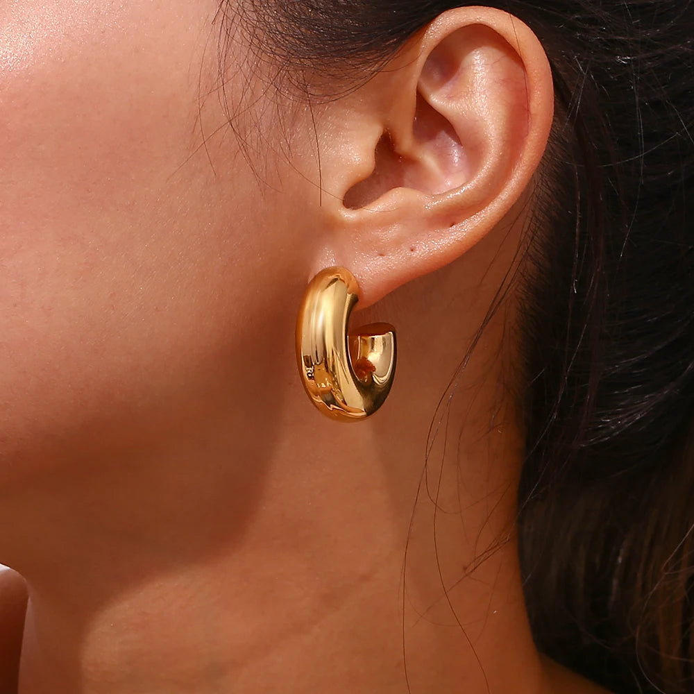 Jamila Gold Chunky Ribbed Hoop Earrings